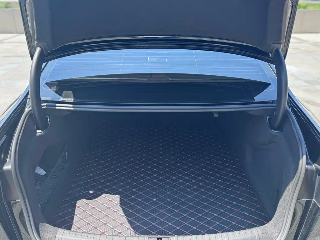 AUDI A6L 2021