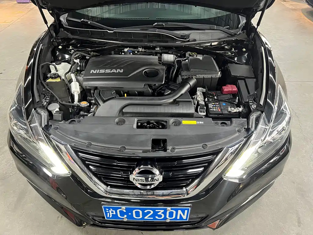 NISSAN TEANA 2018