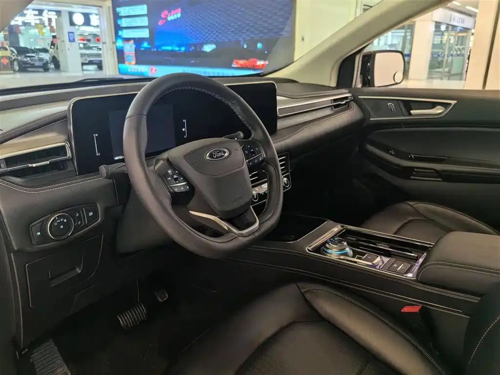 FORD EDGE 2022