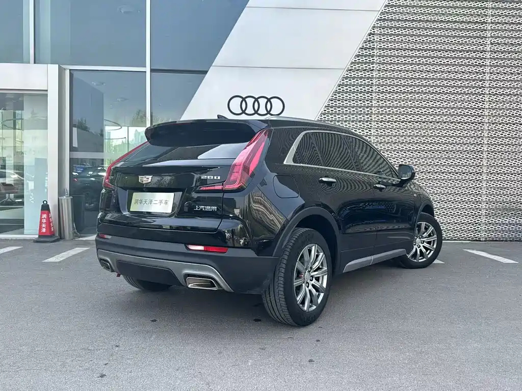 CADILLAC XT4 2020