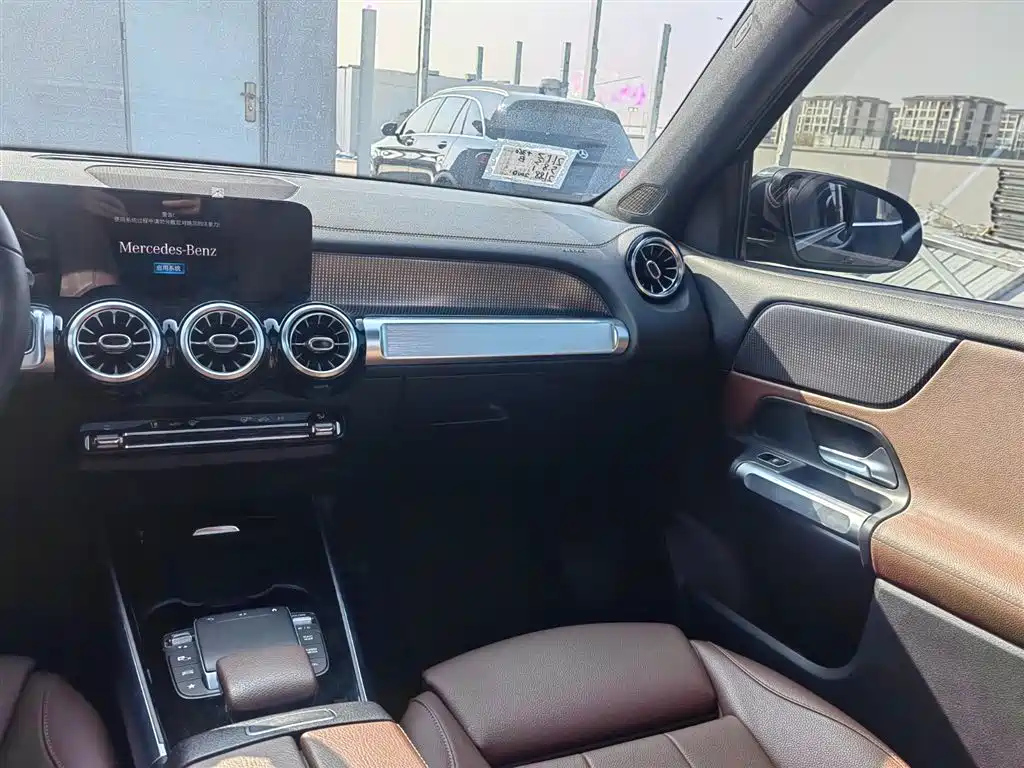 MERCEDES BENZ GLB 2022