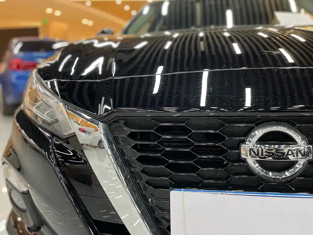 NISSAN TEANA 2022