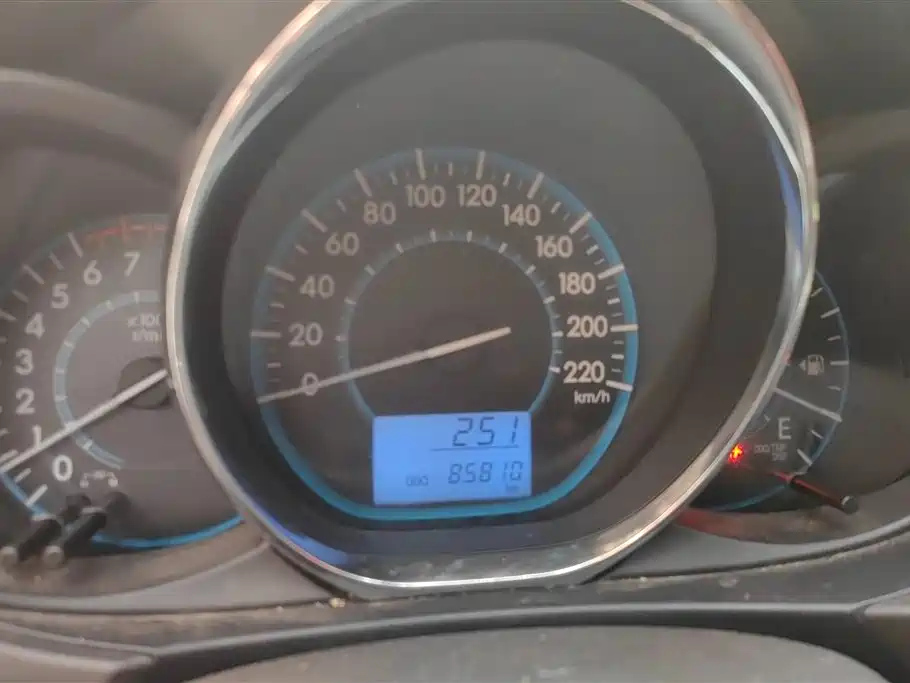 TOYOTA VIOS 2014