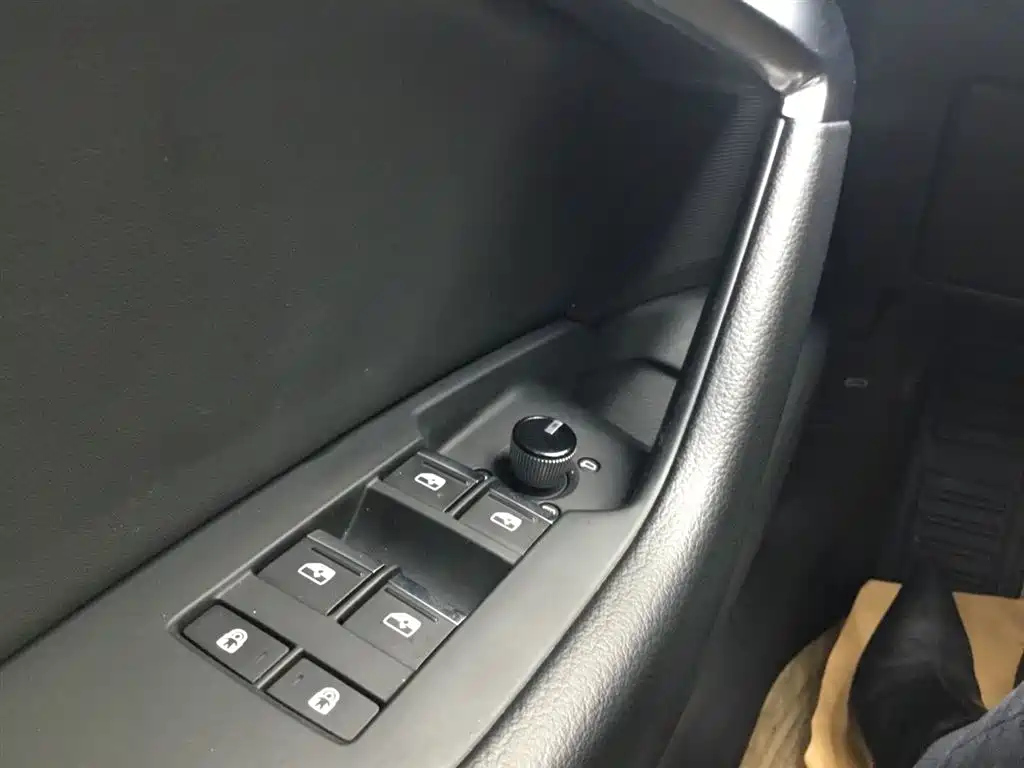 AUDI A6L 2021