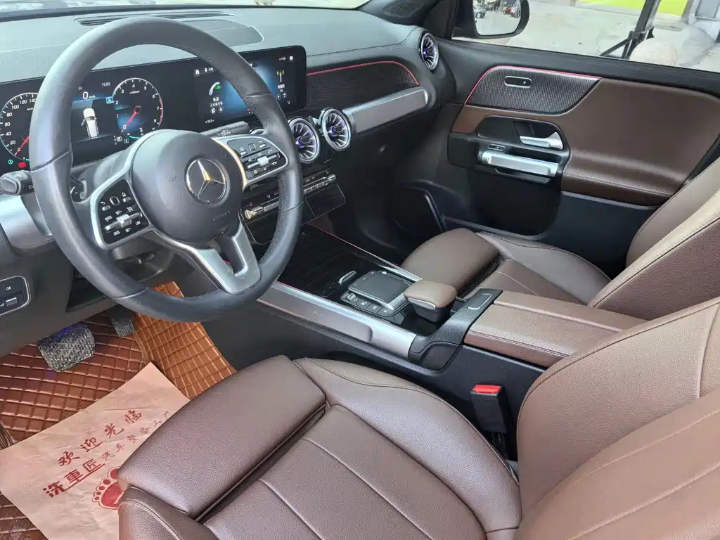 MERCEDES BENZ GLB 2022