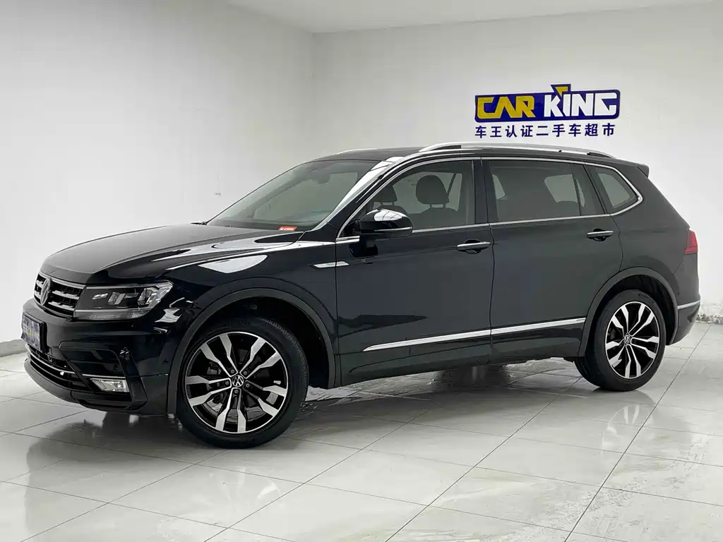 VOLKSWAGEN TIGUAN L 2021