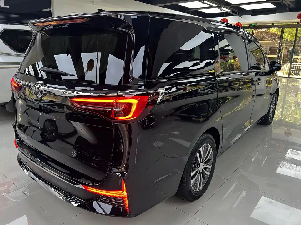 BUICK GL8 2022