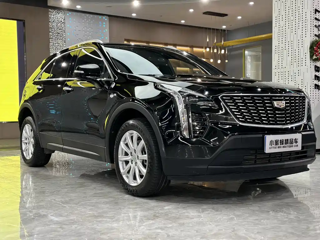 CADILLAC XT4 2022