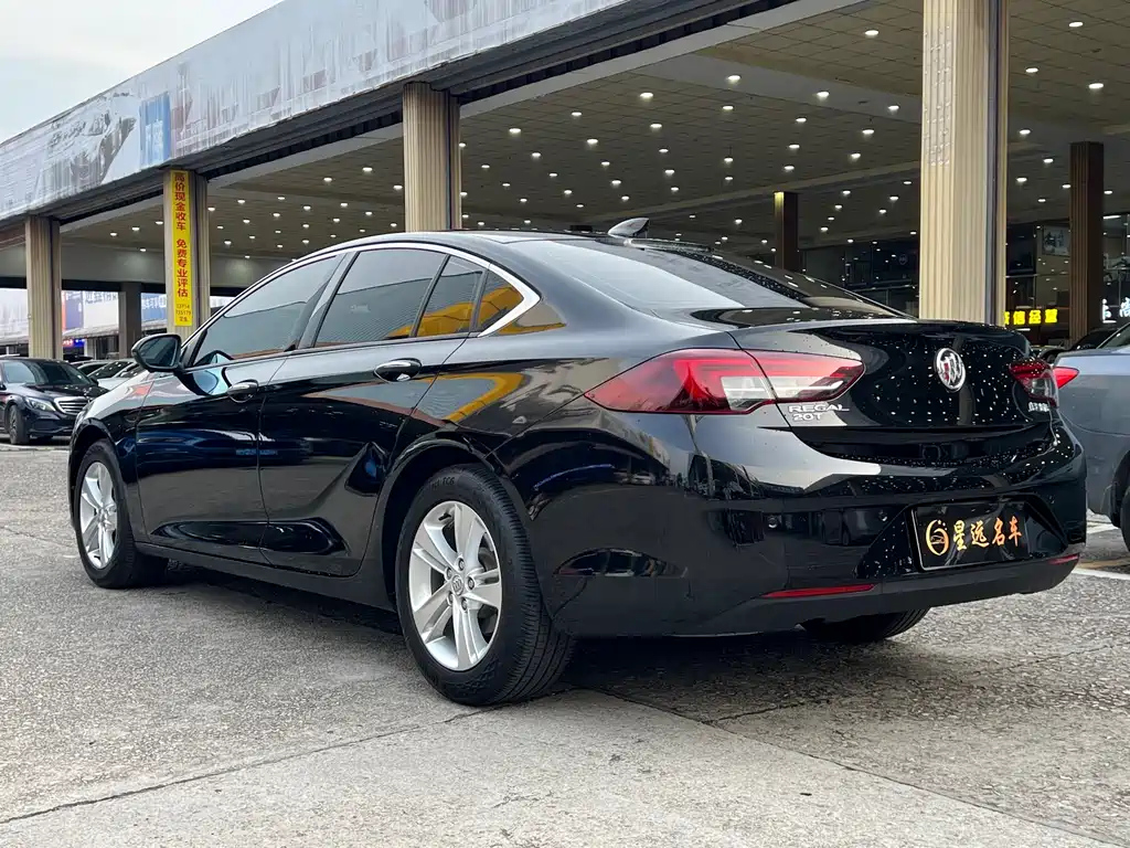BUICK REGAL 2019