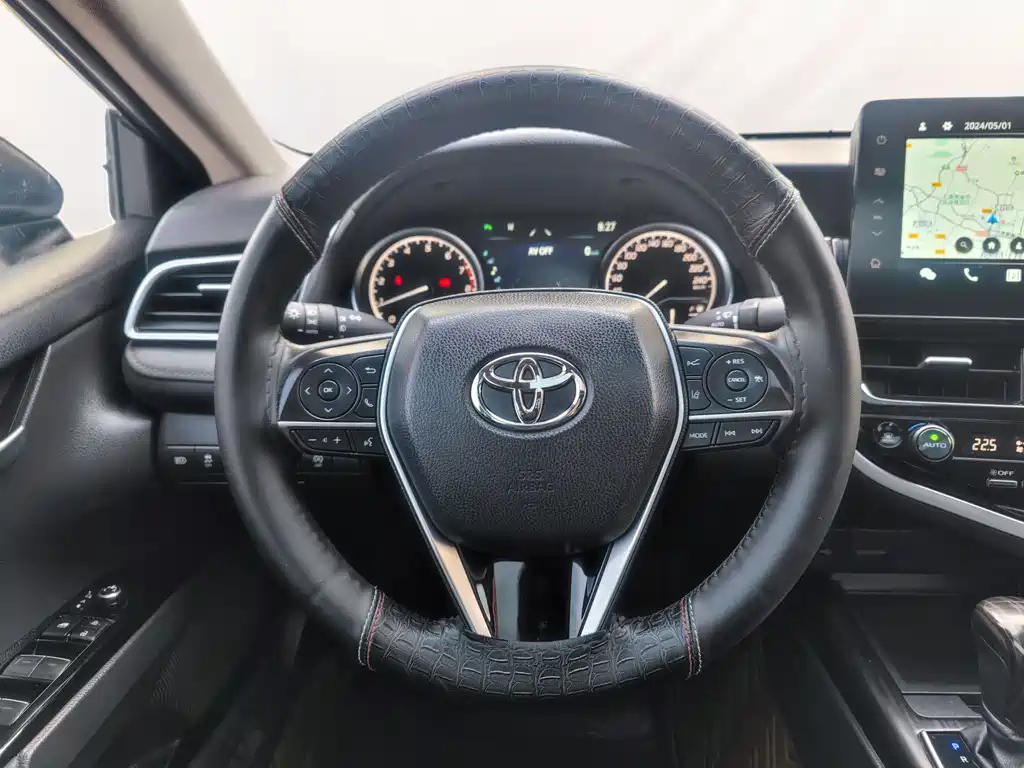 TOYOTA CAMRY 2022