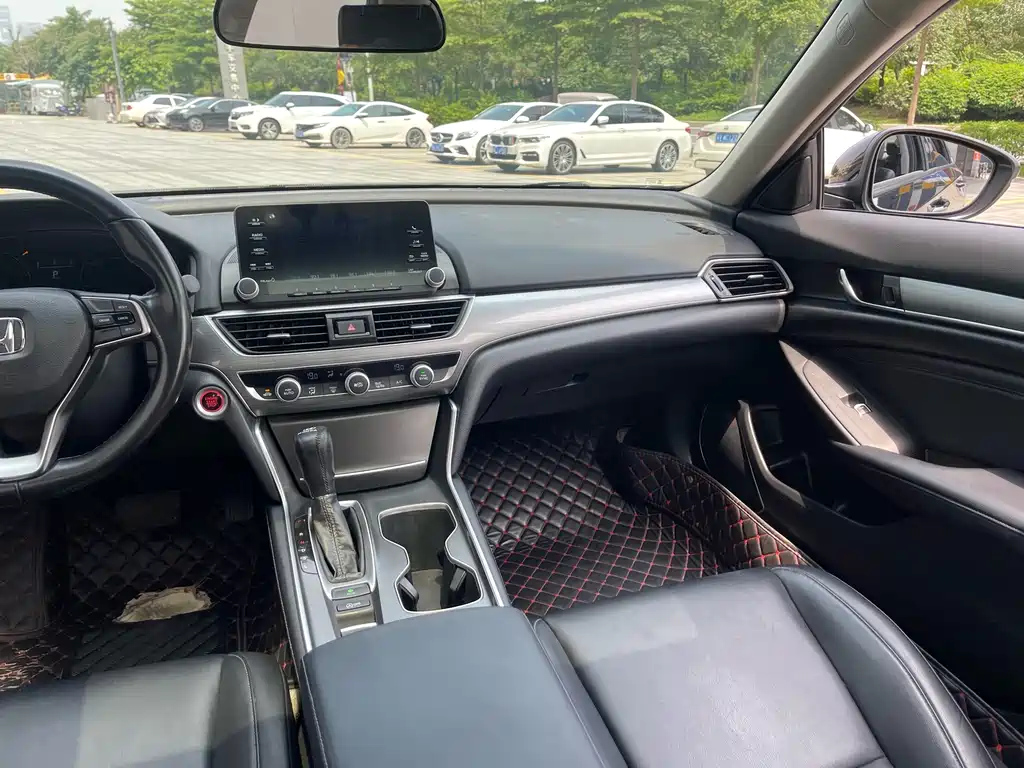 HONDA ACCORD 2021