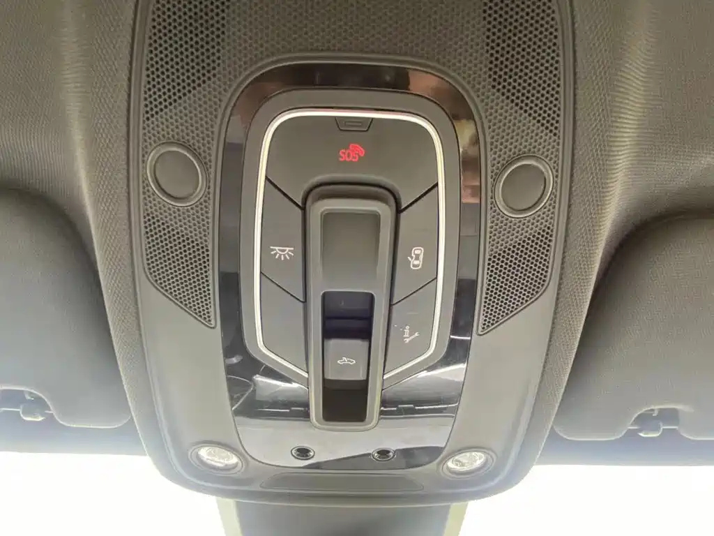 AUDI A6L 2020