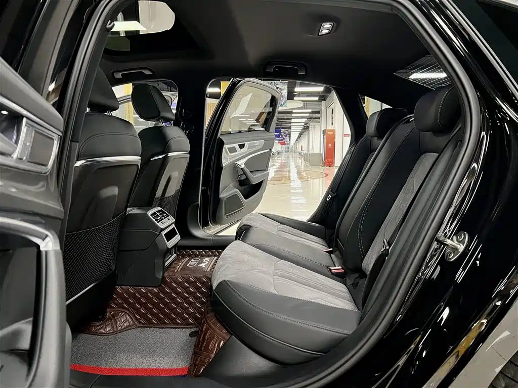 AUDI A6L 2023