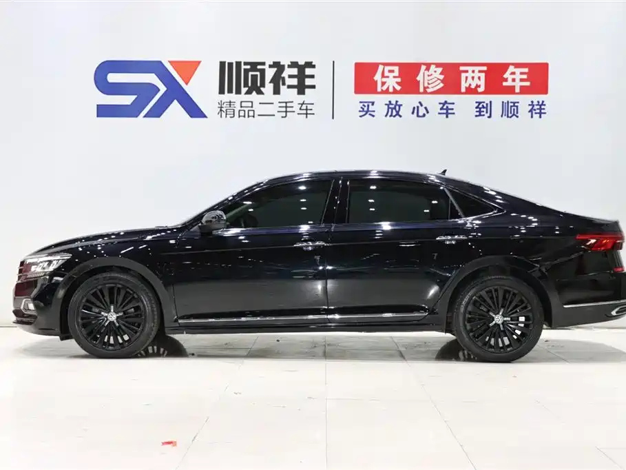 VOLKSWAGEN PASSAT 2019