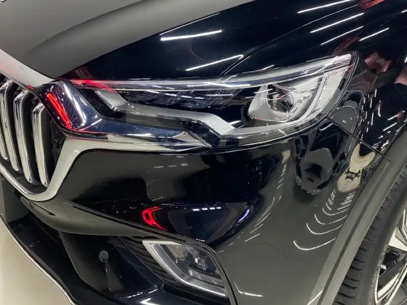 HONGQI HS5 2023