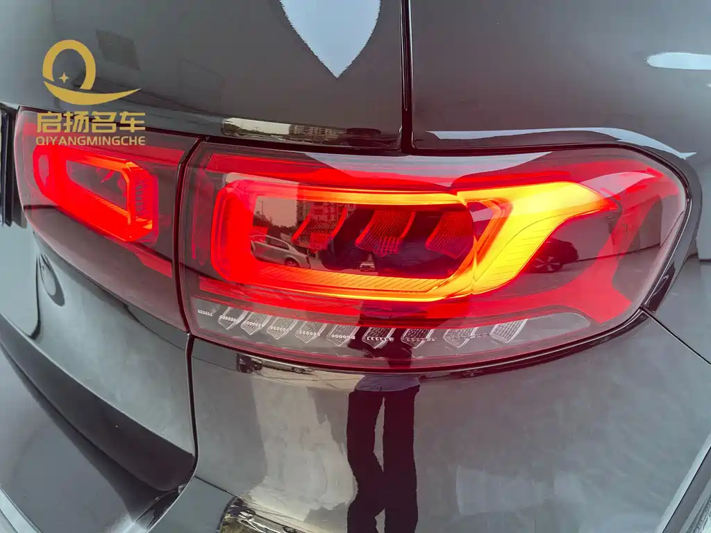 MERCEDES BENZ GLB 2022