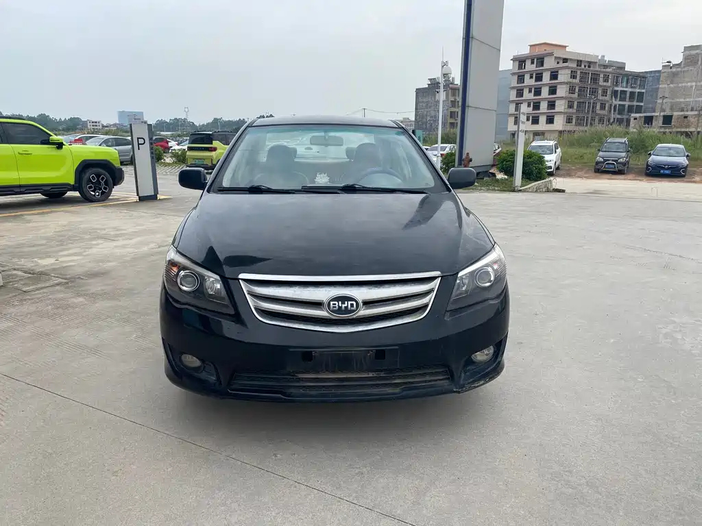 BYD L3 2014