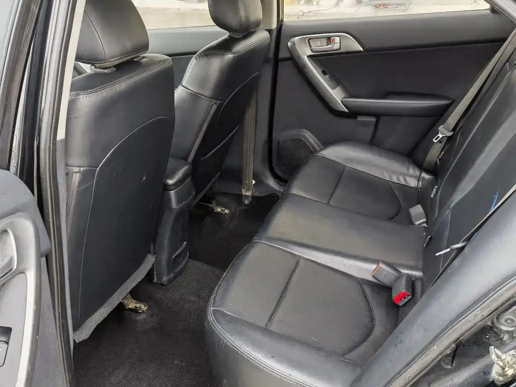 KIA FORTE 2011