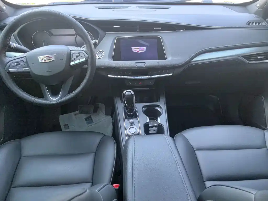 CADILLAC XT4 2020