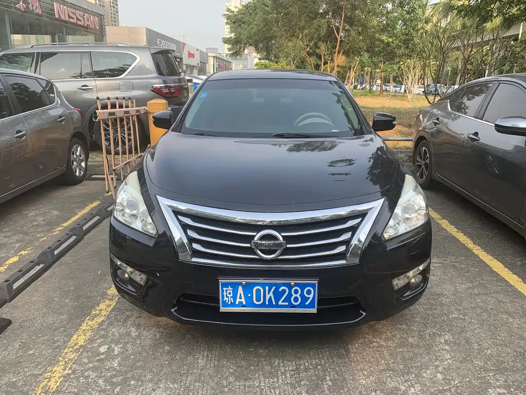 NISSAN TEANA 2016