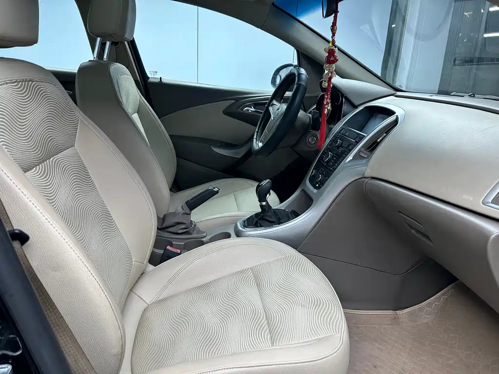 BUICK EXCELLE 2014