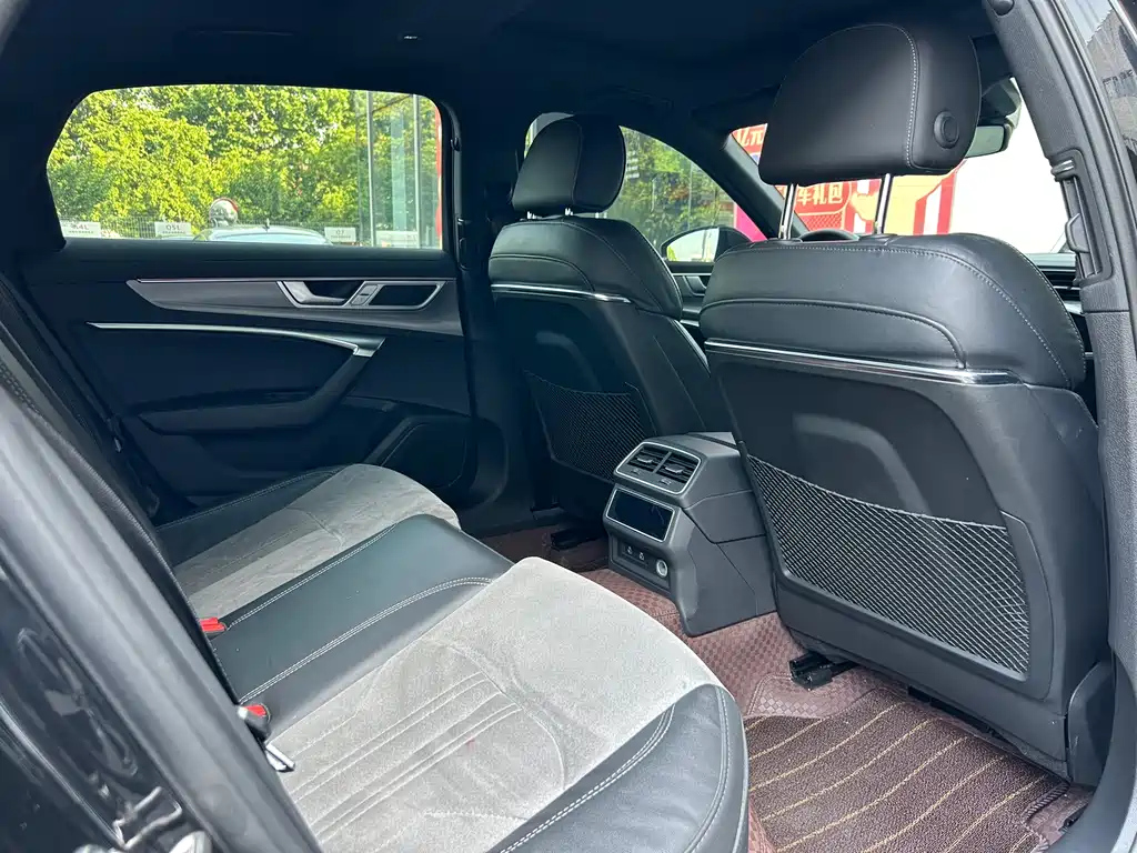 AUDI A6L 2023