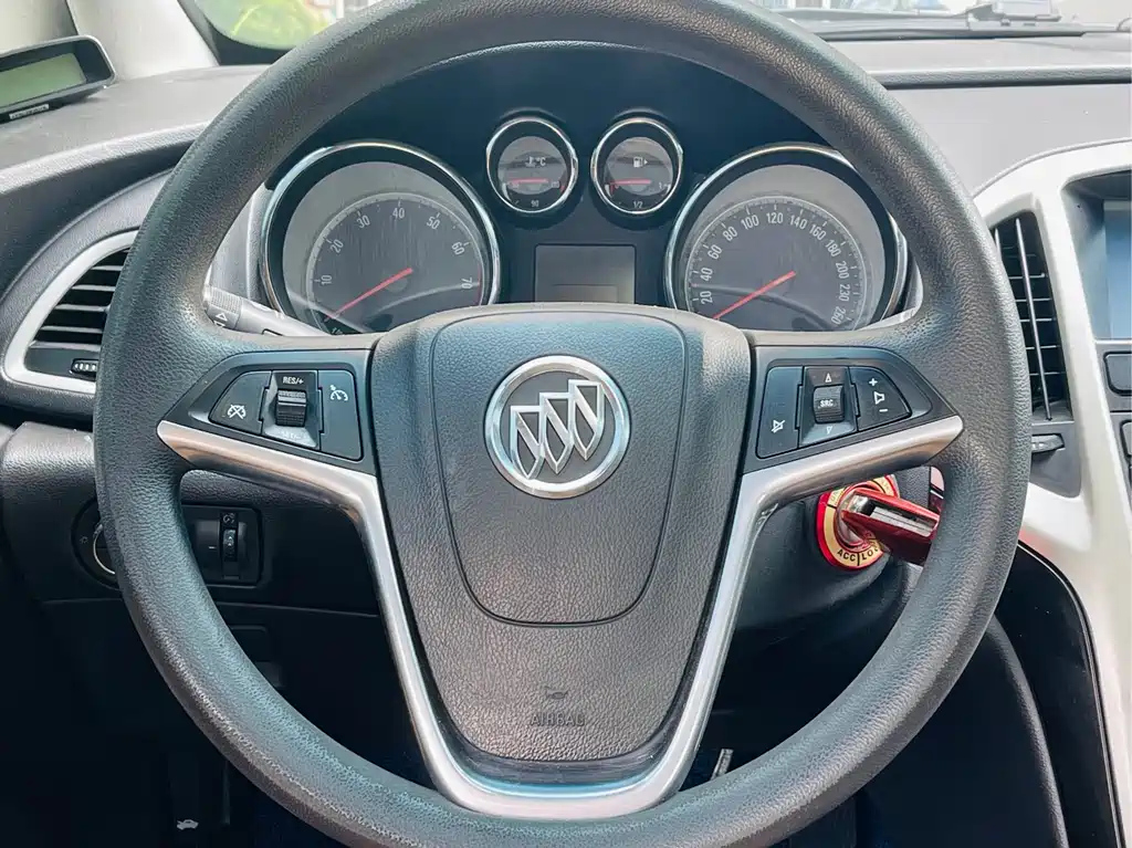 BUICK EXCELLE 2014