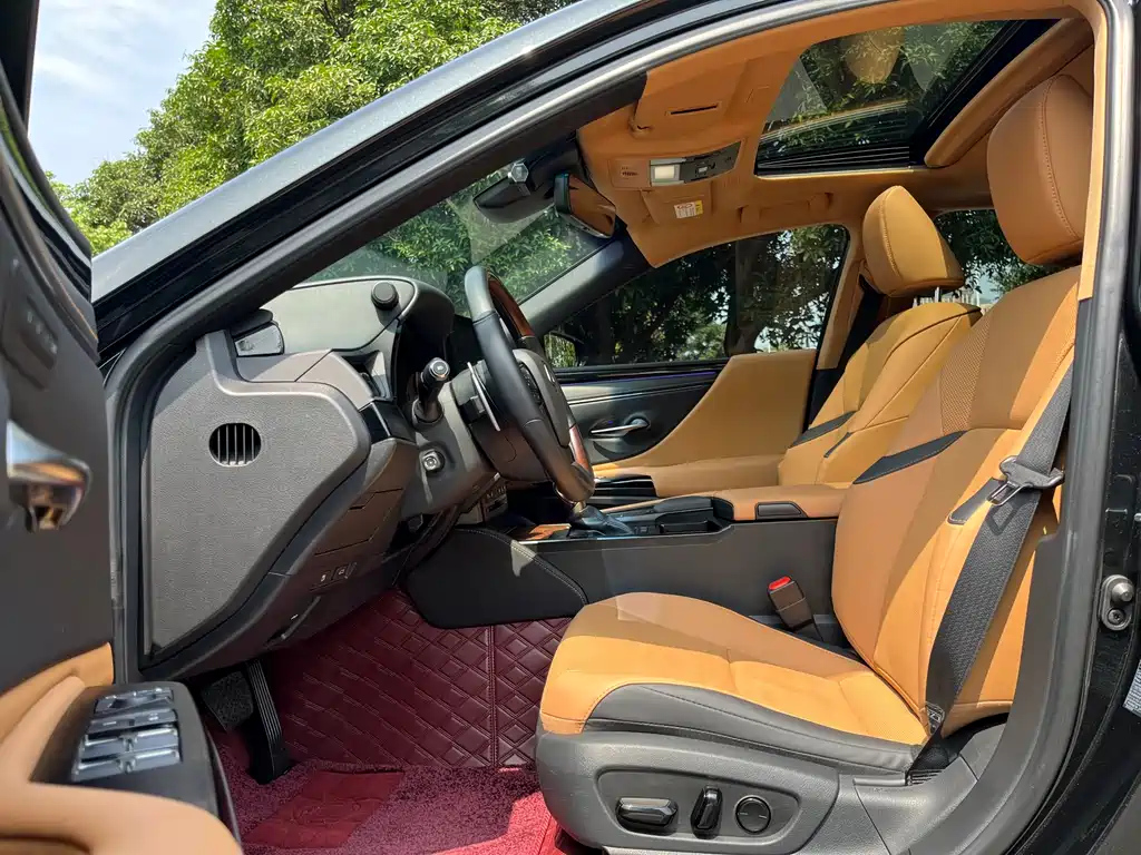 LEXUS ES 2021