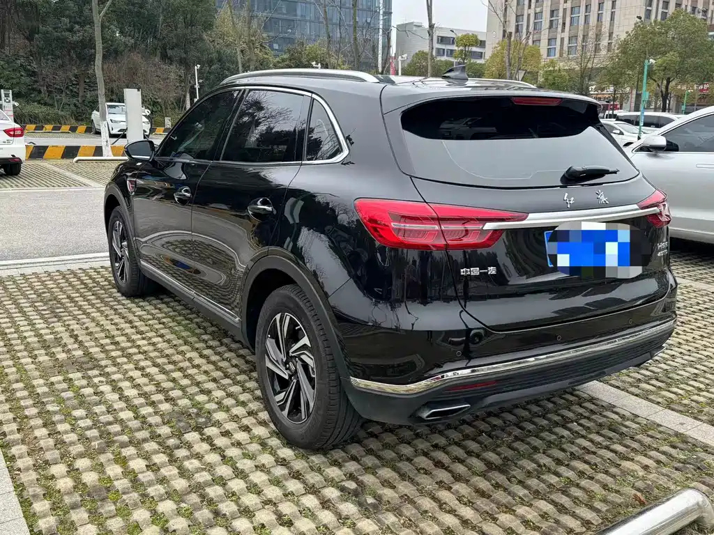 HONGQI HS5 2023