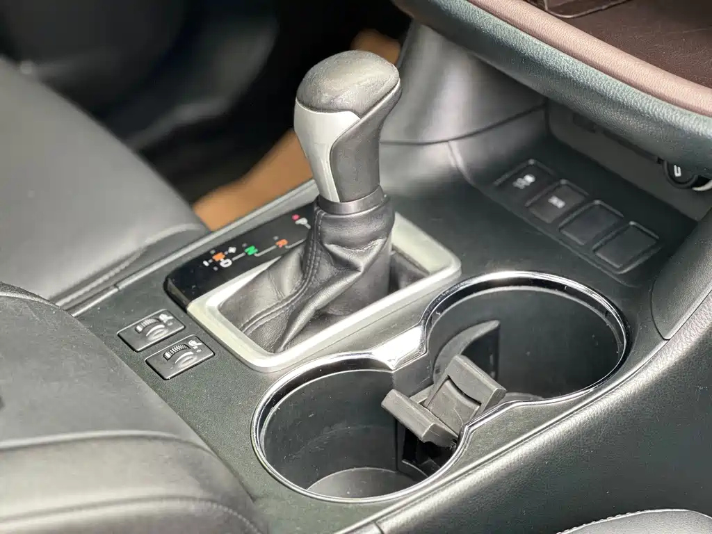 TOYOTA HIGHLANDER 2019