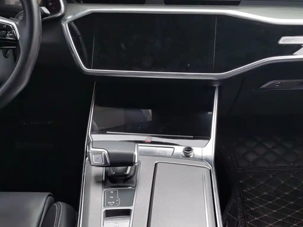 AUDI A6L 2023