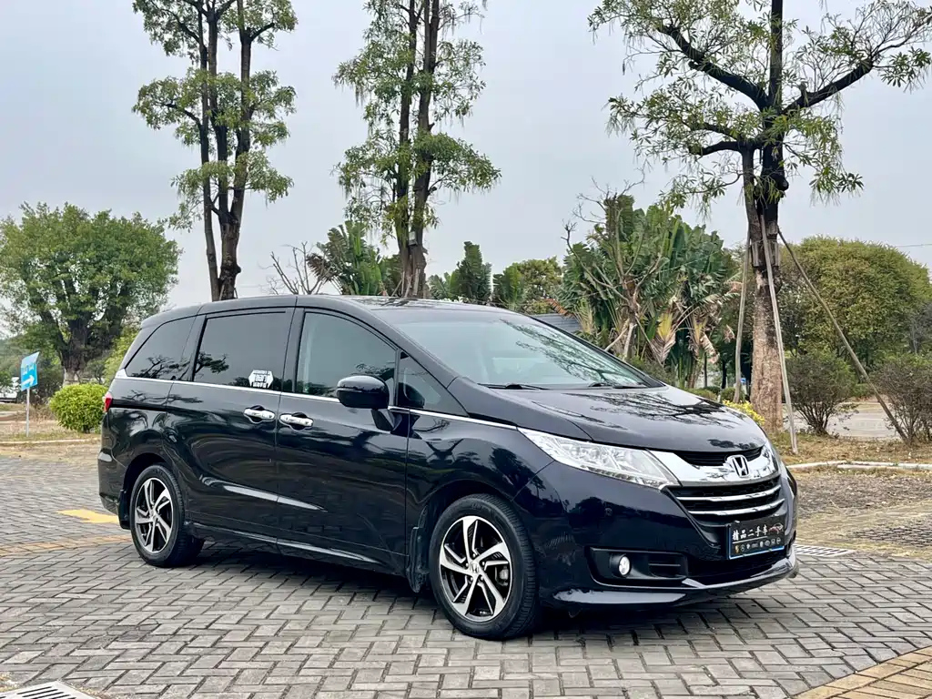 HONDA ODYSSEY 2016