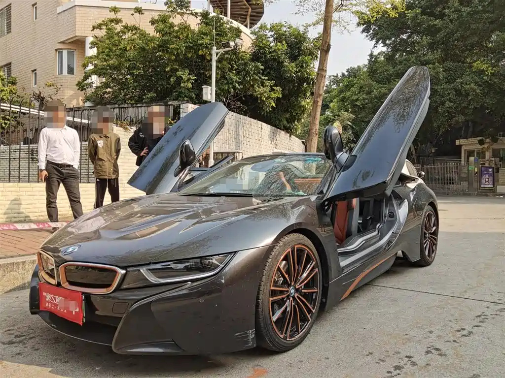 BMW I8 2020
