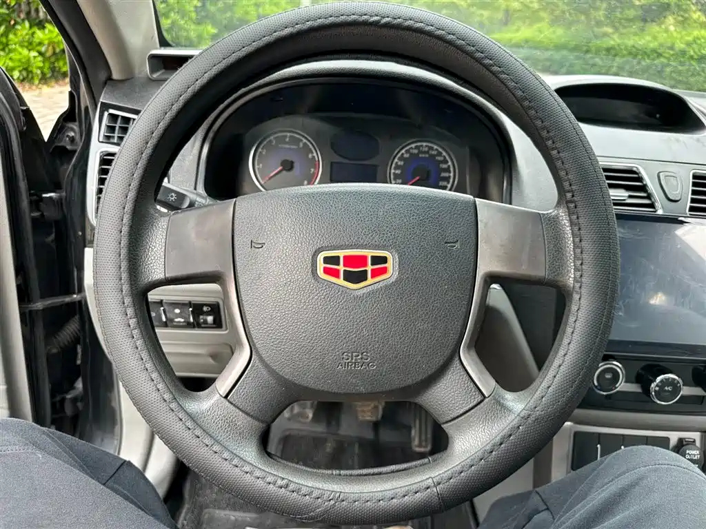 GEELY AUTO CLASSIC EMGRAND 2013