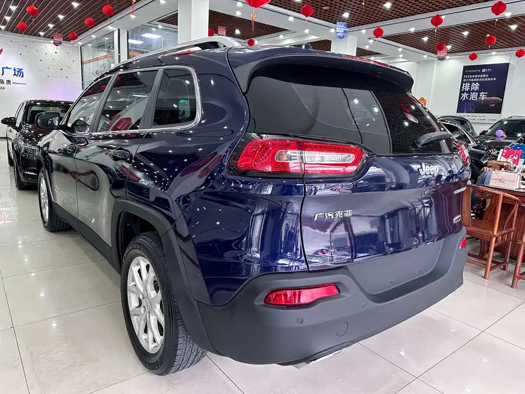 JEEP CHEROKEE 2017