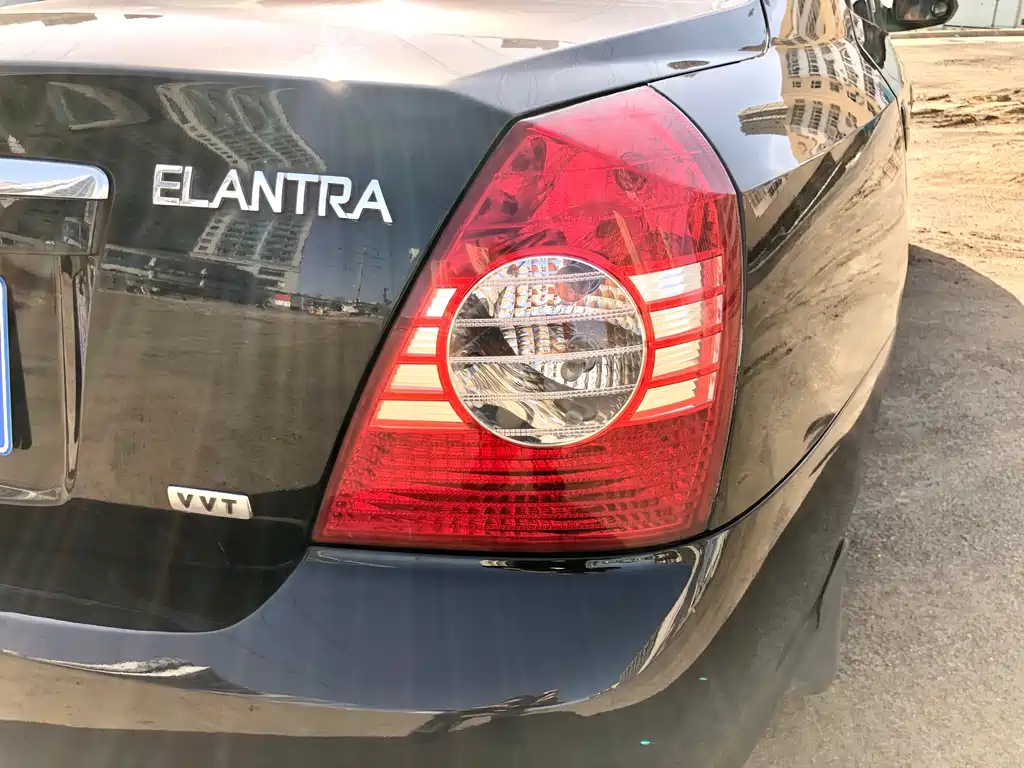 HYUNDAI ELANTRA 2009