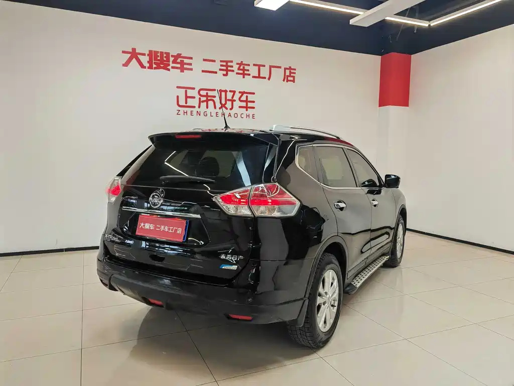 NISSAN X-TRAIL 2017