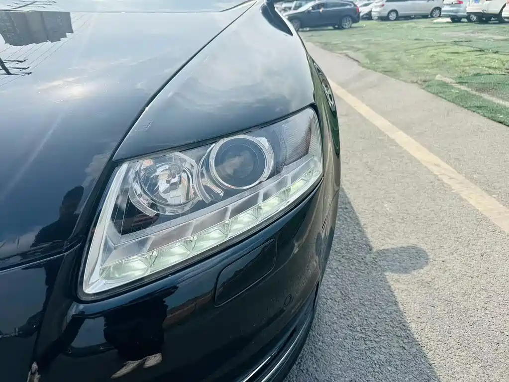 AUDI A6L 2011