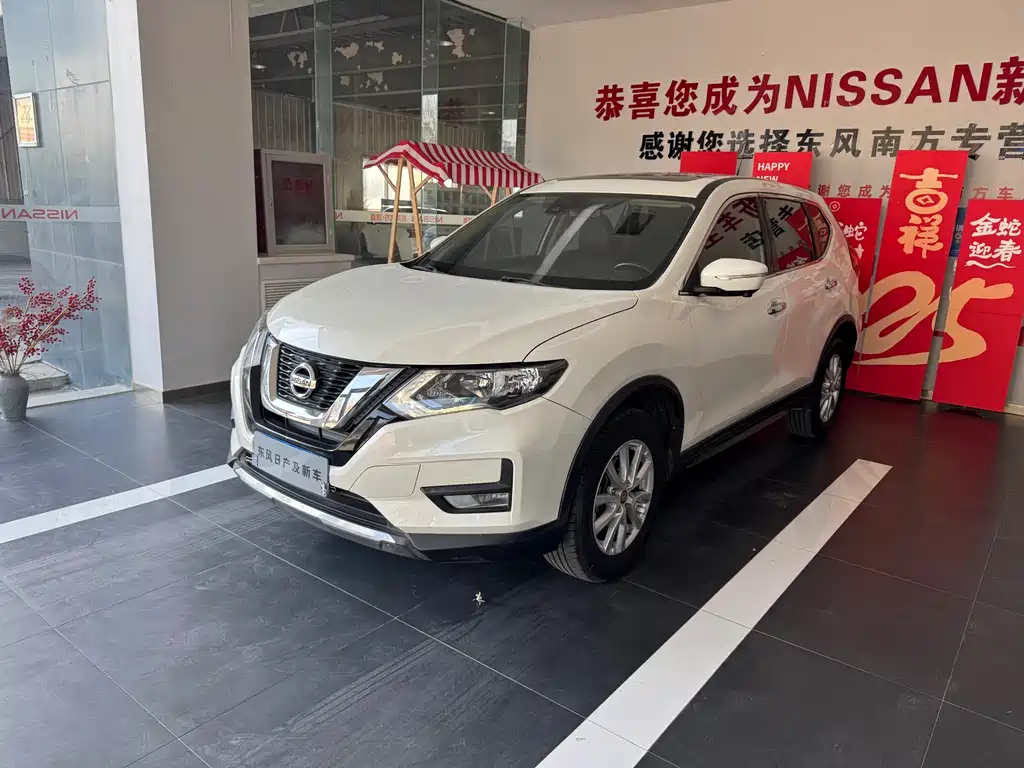 NISSAN X-TRAIL 2020