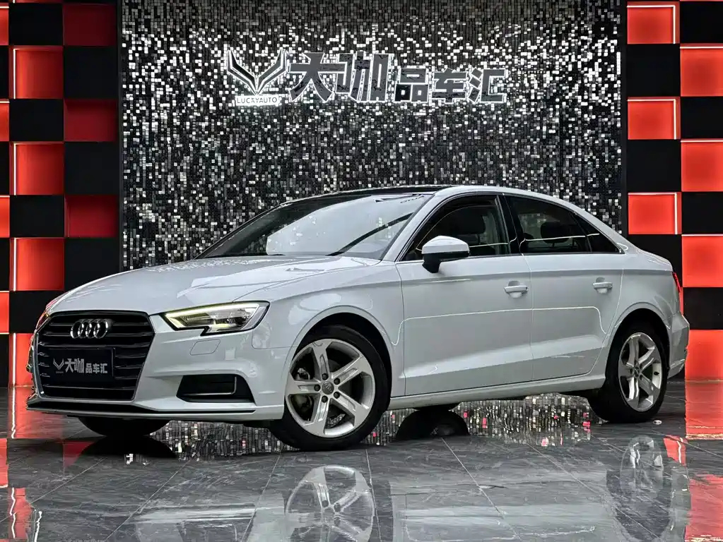 AUDI A3 2020