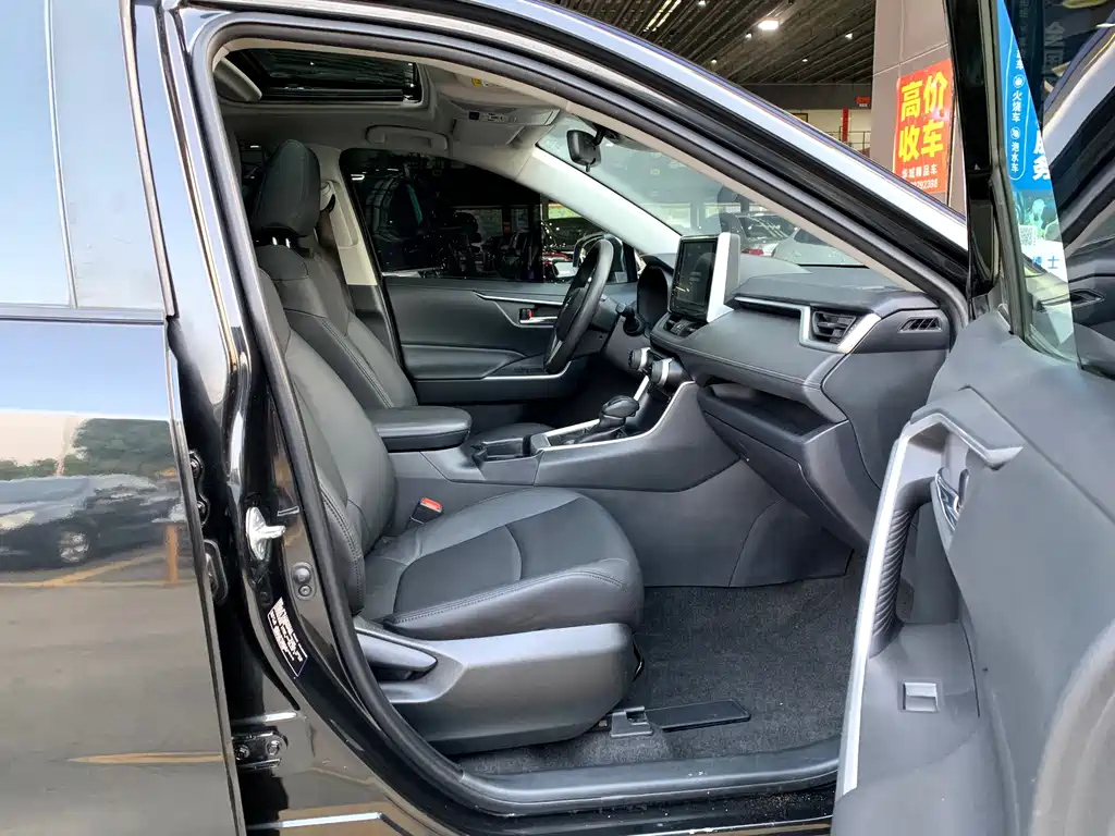 TOYOTA RAV4 RONGFANG 2021