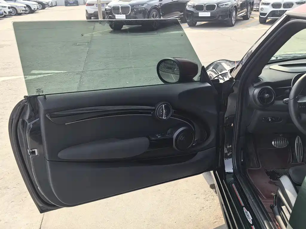 MINI JCW 2021