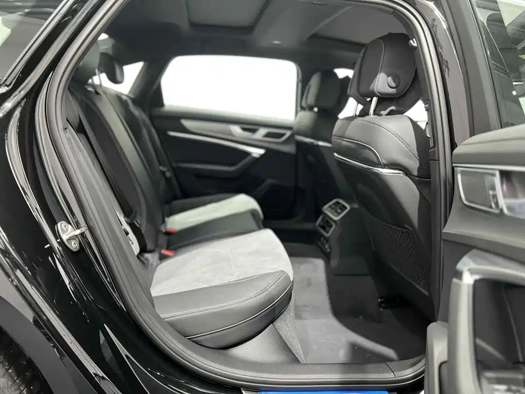 AUDI A6L 2024