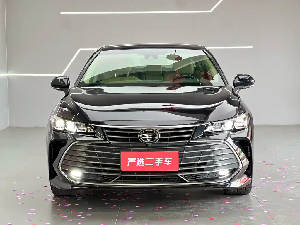 TOYOTA AVALON 2020