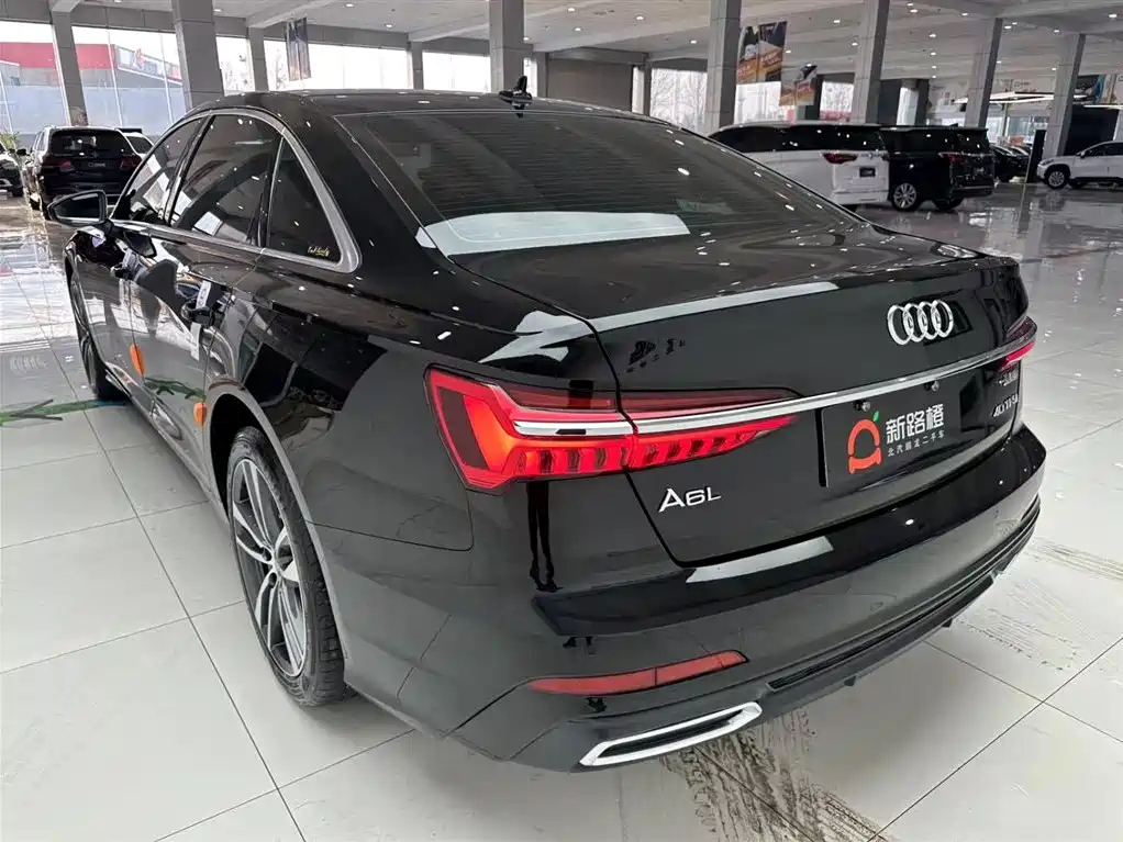 AUDI A6L 2021