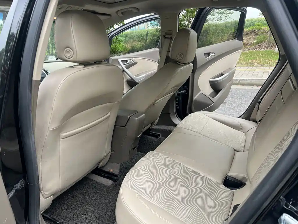 BUICK EXCELLE 2012