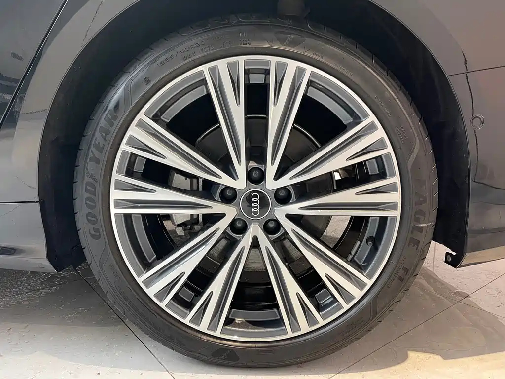 AUDI A6L 2022