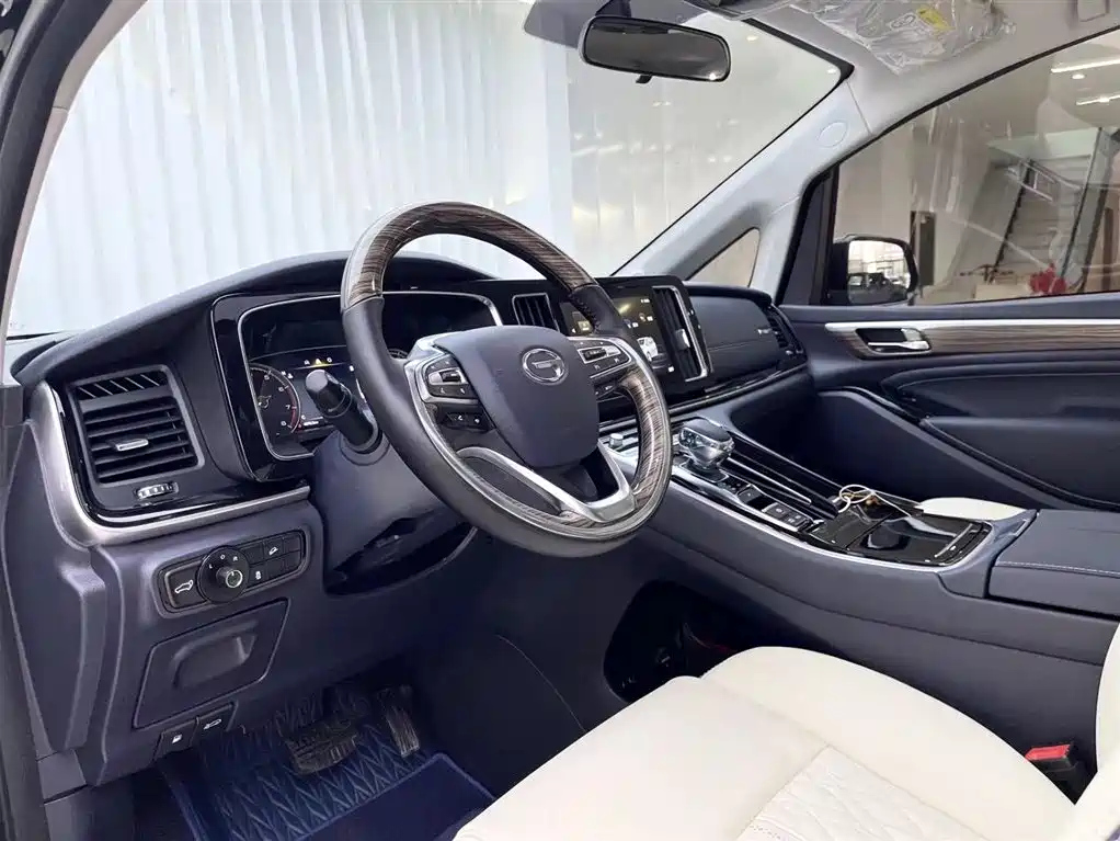 TRUMPCHI M8 2022