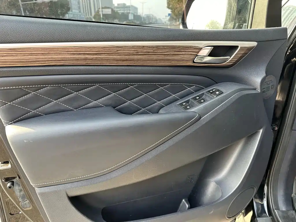 TRUMPCHI M8 2019