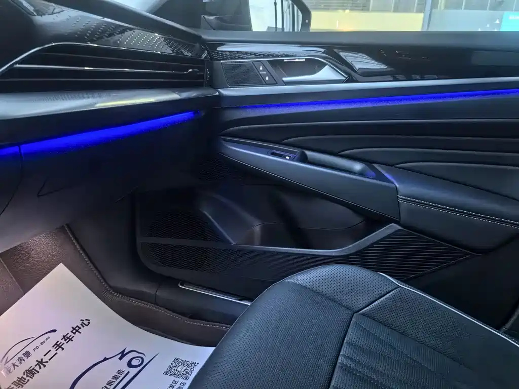 VOLKSWAGEN PASSAT 2022